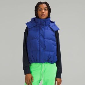 Lululemon Wunder Puff Cropped Vest in Psychic size 4 💙EUC